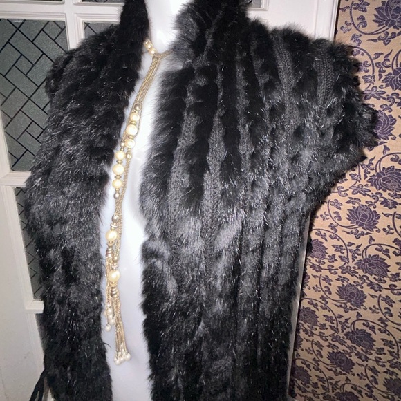 Alberto Makali Black Fur Vest With Fringe and Pockets - Picture 4 of 13